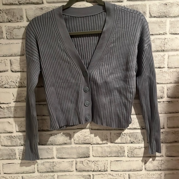 Abercrombie & Fitch Sweaters - Abercrombie and Fitch Cardigan sweater